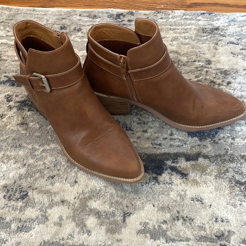 Report Footwear - Osgood Bootie | 8.5 | Cognac
